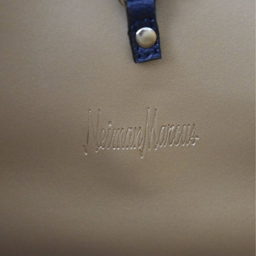 Neiman Marcus Navy Blue Tote Bag With Tassel Accent Gold Hardware - Picture 4 of 4